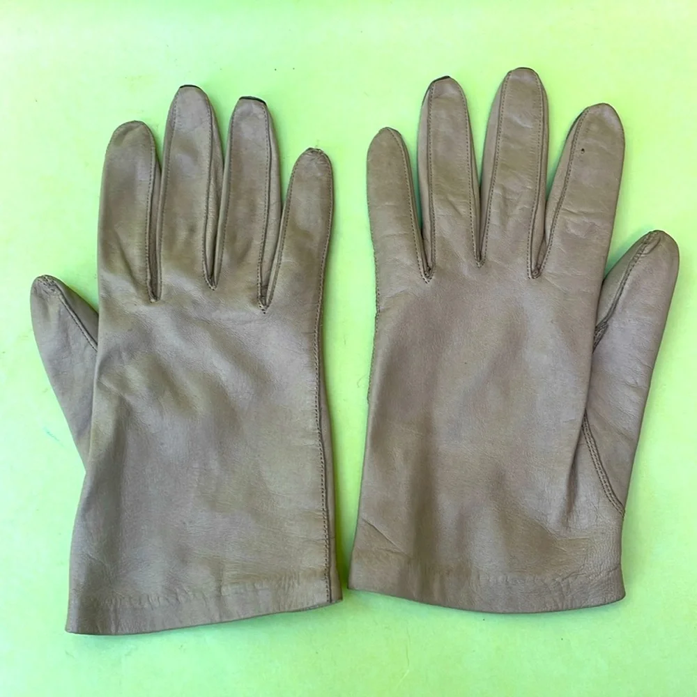 Vintage Grayish Tan Leather Gloves